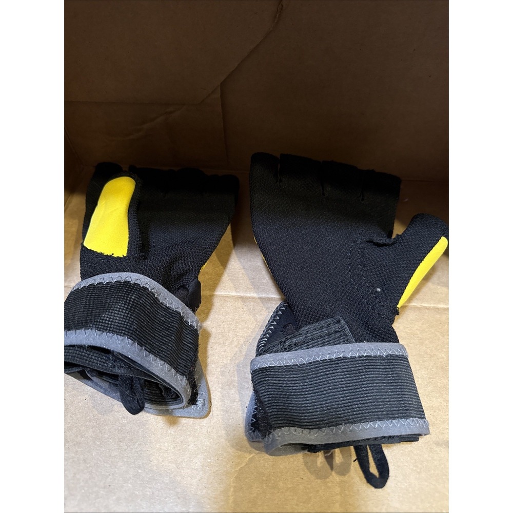 Everlast Evergel Hand Wraps Black/Yellow, Size Large - Picture 4 of 4